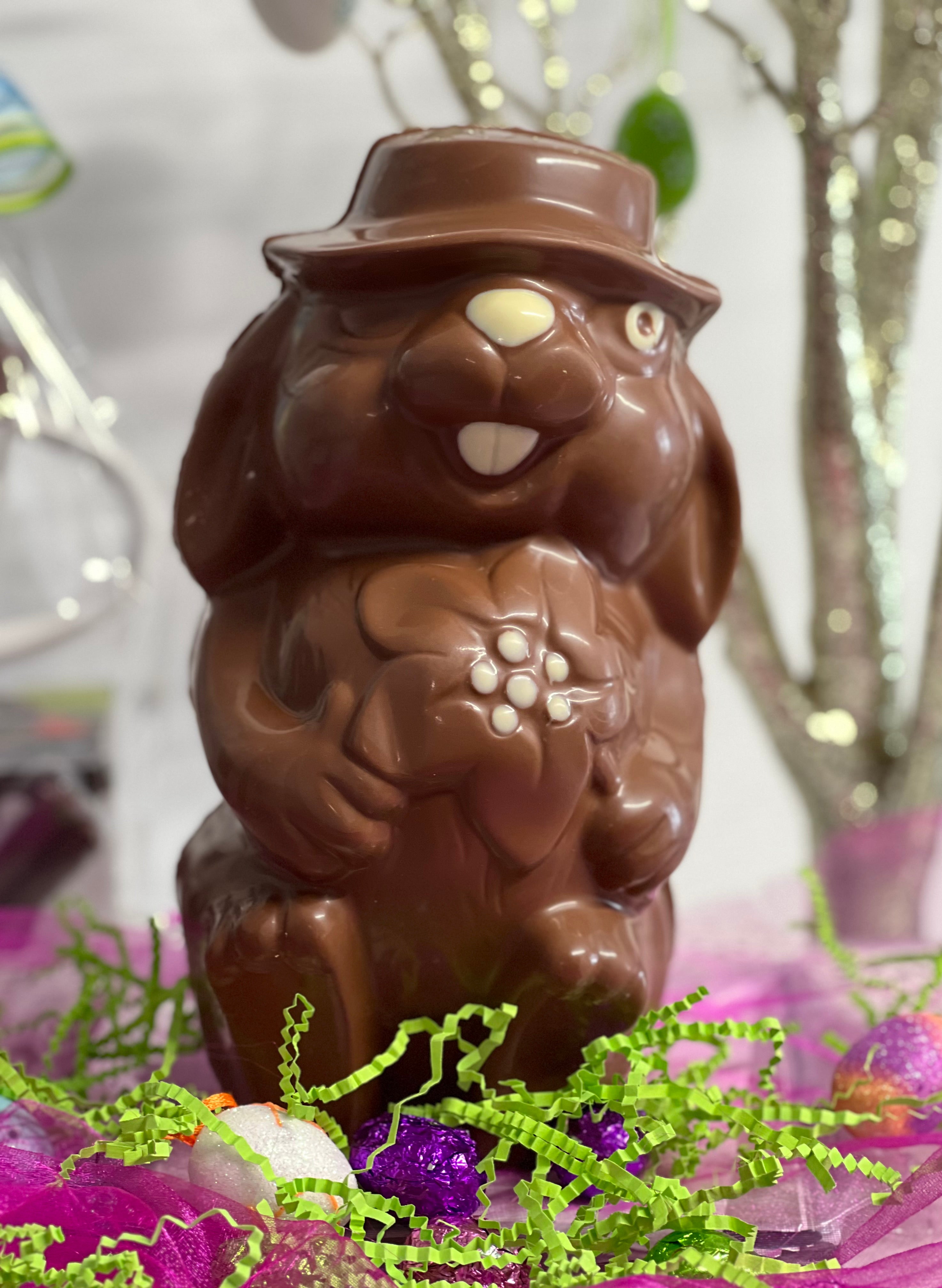 NO: 17 - LAPIN CHAPEAU