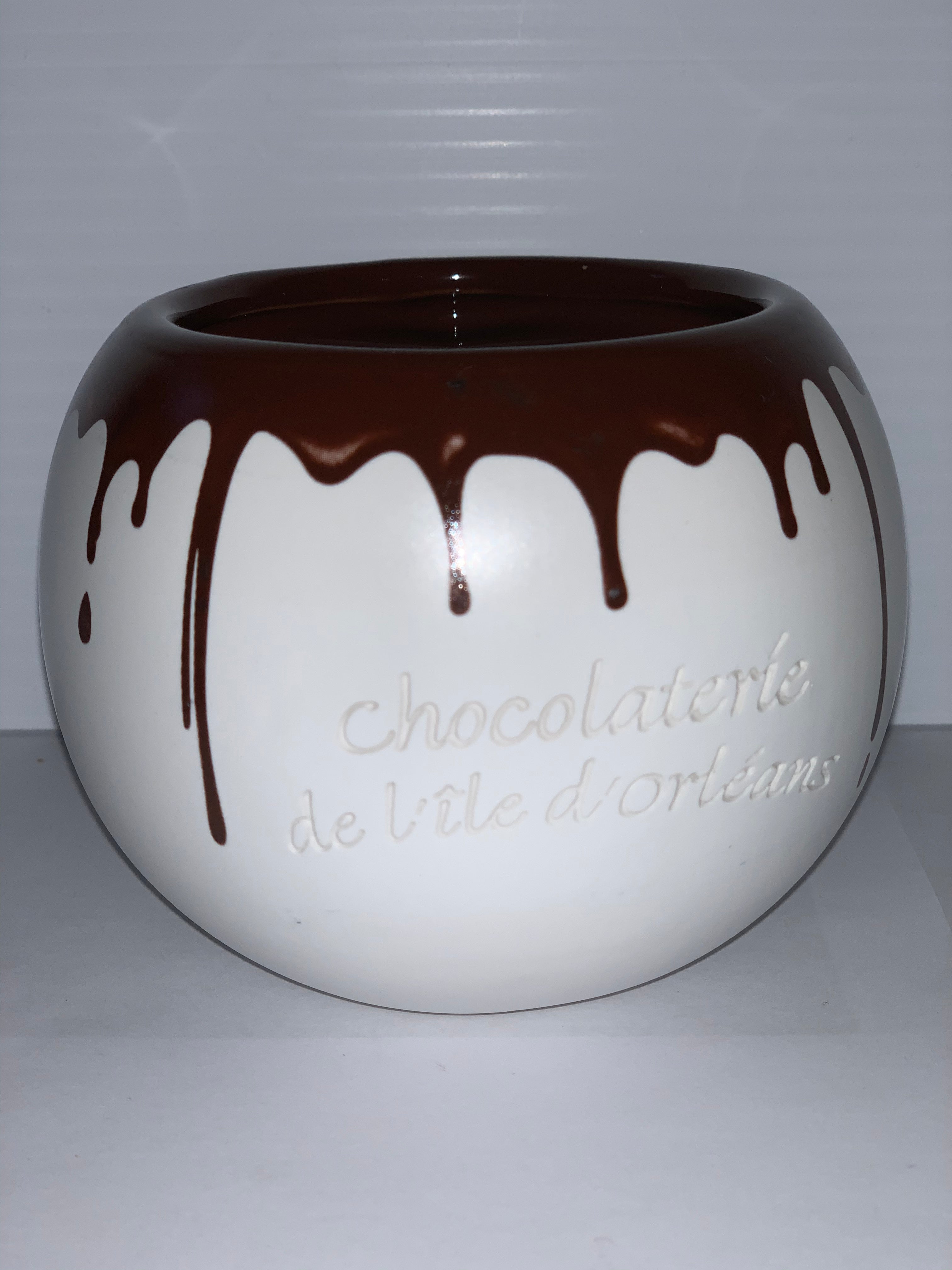 Tasse chocolat chaud gravée  - CHOCOLATERIE DE L’ÎLE D’ORLÉANS -