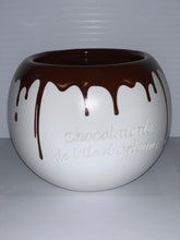 Charger l&#39;image dans la galerie, Tasse chocolat chaud gravée  - CHOCOLATERIE DE L’ÎLE D’ORLÉANS -

