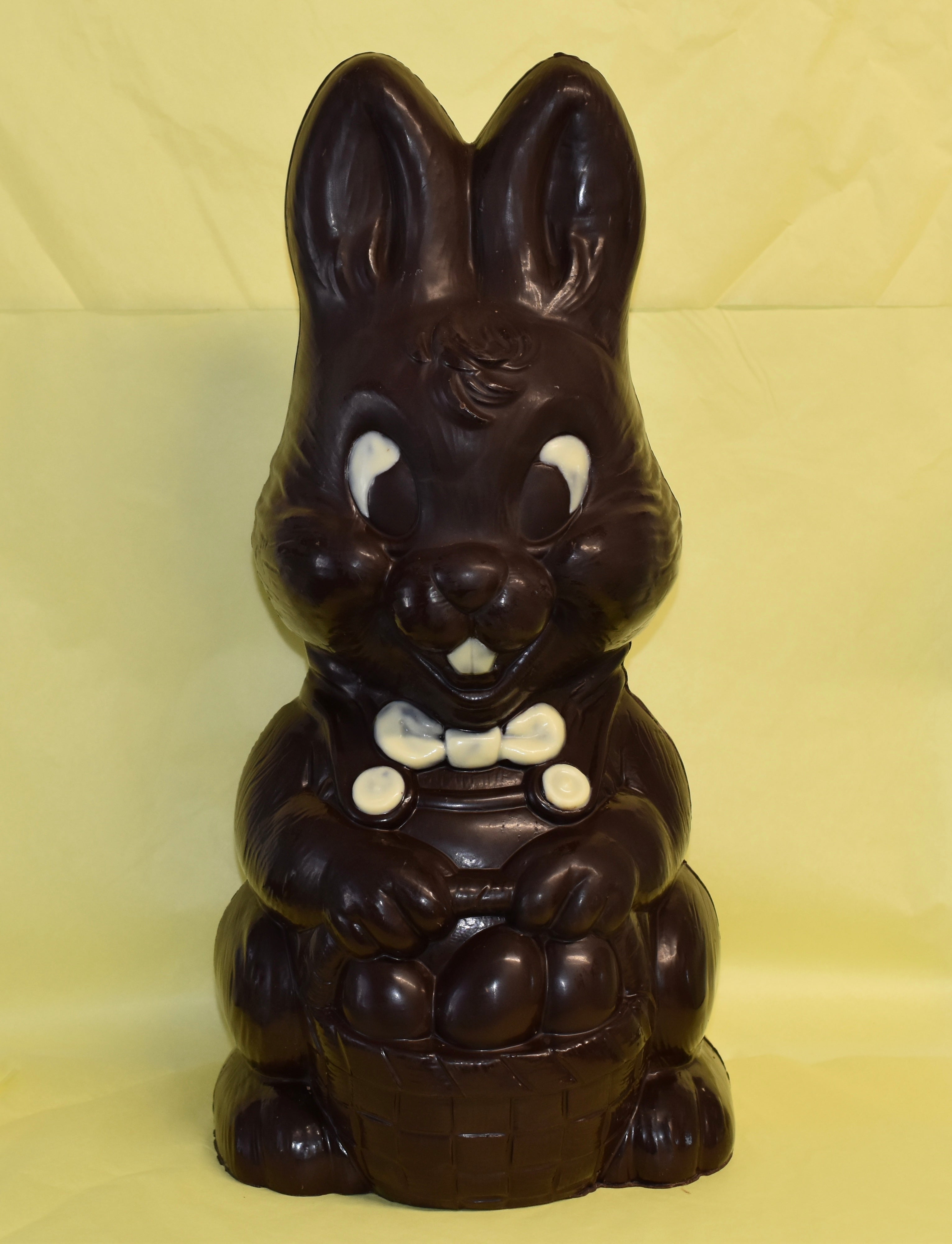 NO :  16N   LAPIN FLEUR   -NOIR-   1400g.  EN MAGASIN SEULEMENT